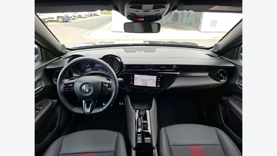 ALFA ROMEO Junior Junior 1.2 mHEV Ibrida Speciale eDCT