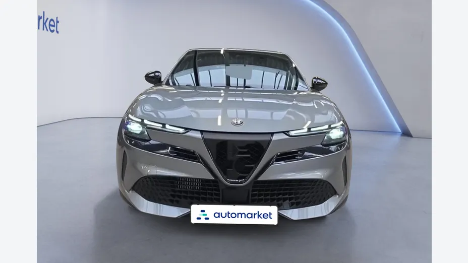 ALFA ROMEO Junior Junior 1.2 mHEV Ibrida Speciale eDCT