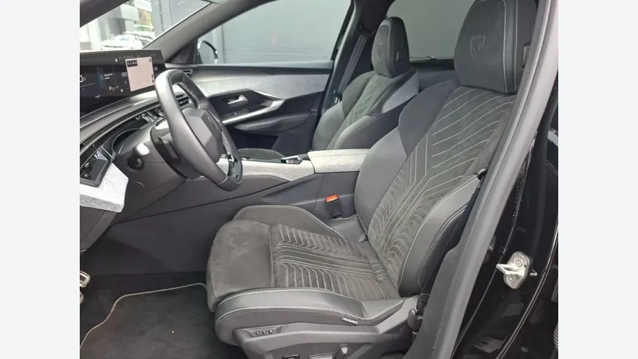 PEUGEOT 5008 5008 1.2 PureTech mHEV GT S&S e-DCS6
