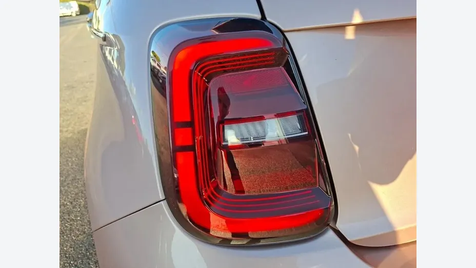 FIAT 500 500 42 kWh Icon