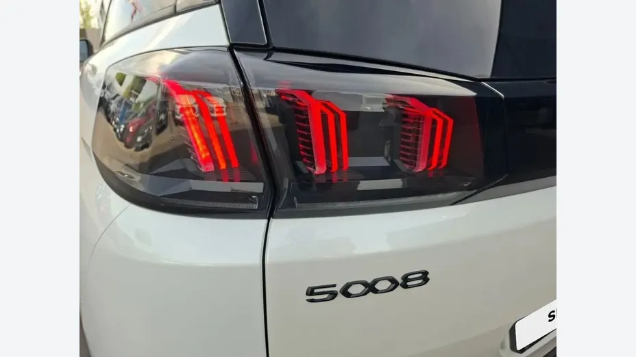 PEUGEOT 5008 5008 1.5 BlueHDi GT S&S EAT8