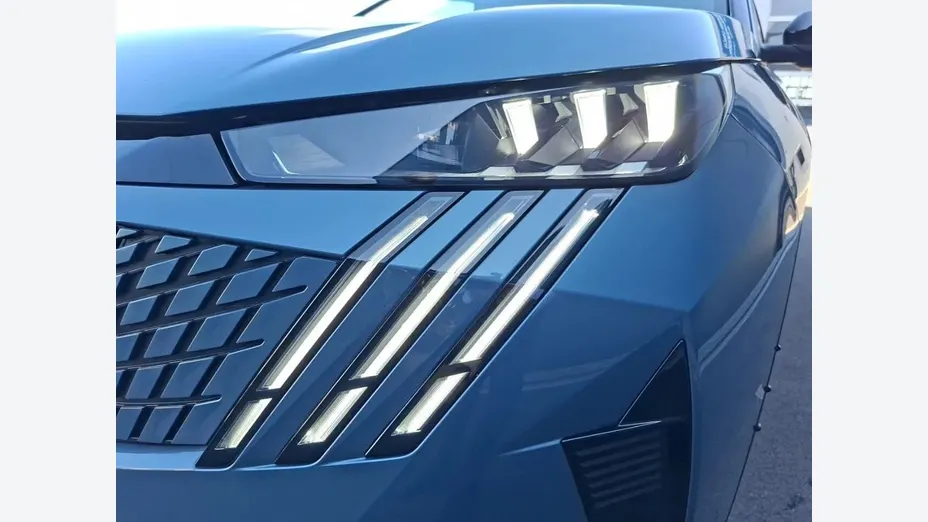 PEUGEOT 5008 5008 1.2 PureTech mHEV GT S&S e-DCS6