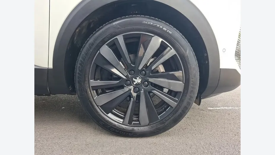 PEUGEOT 5008 5008 1.5 BlueHDi GT S&S EAT8