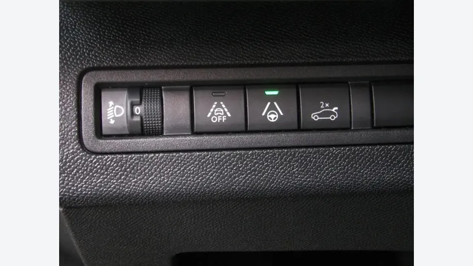 PEUGEOT 5008 5008 1.5 BlueHDi Allure Pack S&S EAT8