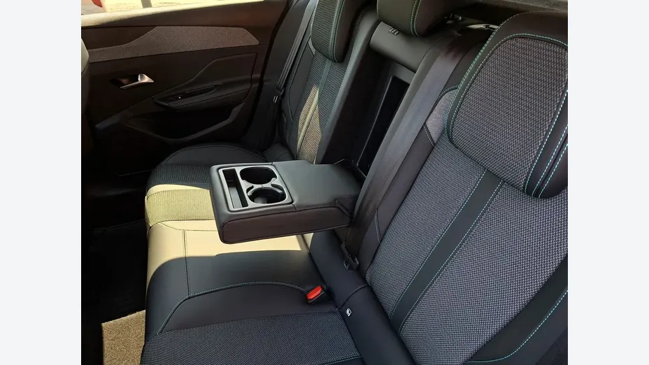 PEUGEOT 308 308 1.2 PureTech Allure S&S EAT8