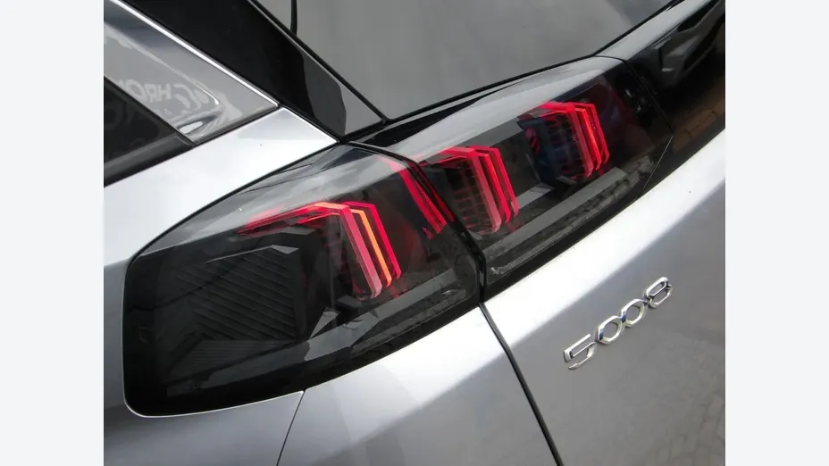 PEUGEOT 5008 5008 1.5 BlueHDi Allure Pack S&S EAT8