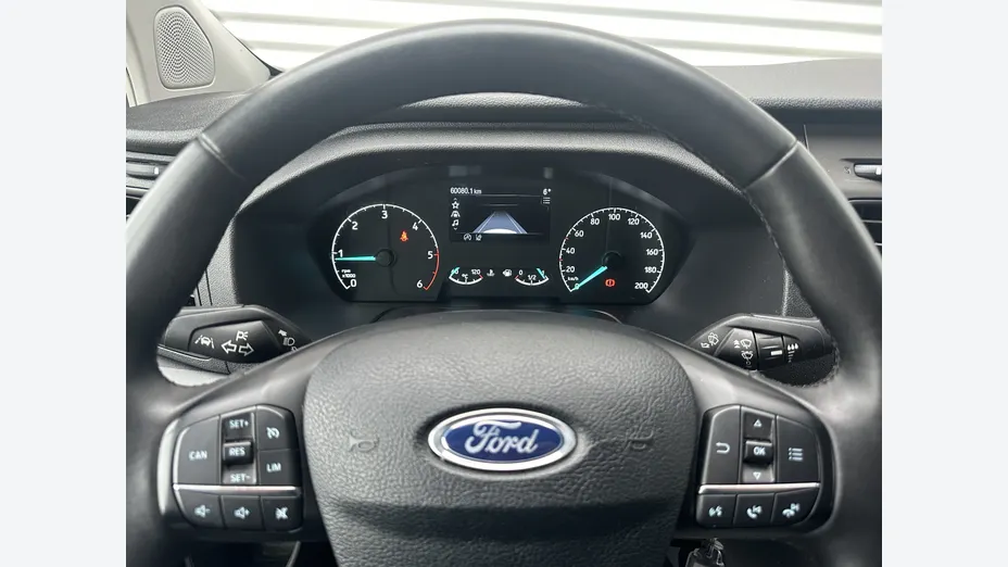 FORD Transit Custom Transit Custom 320 L2H1 Trend