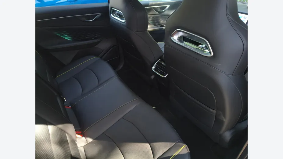 BAIC Beijing 5 Beijing 5 1.5T Luxury DCT