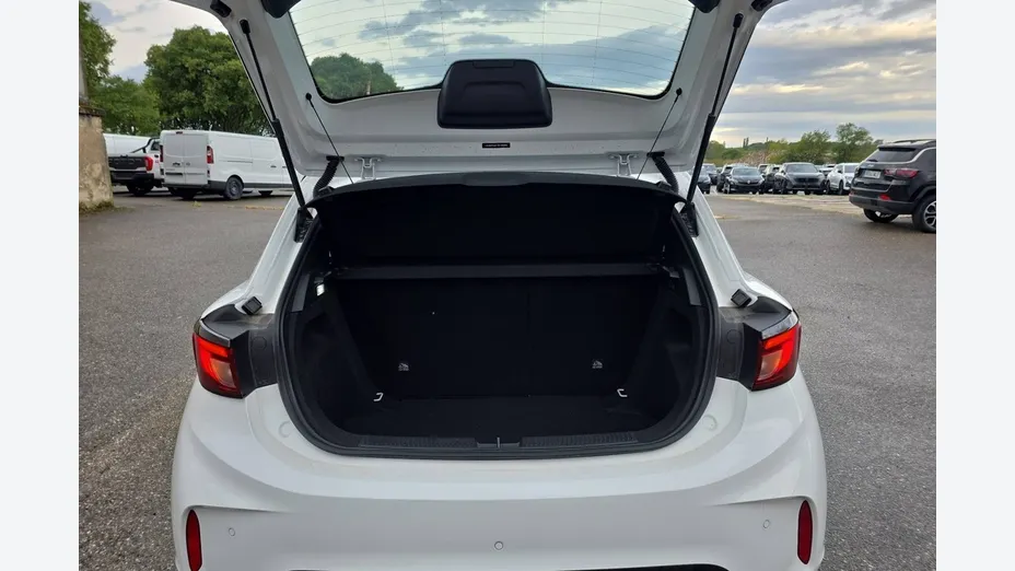 MG MG3 -