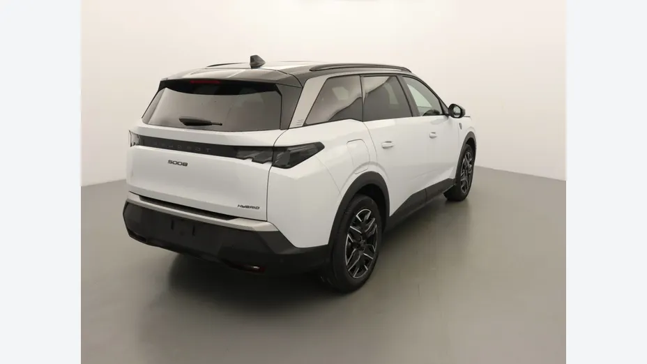 PEUGEOT 5008 -