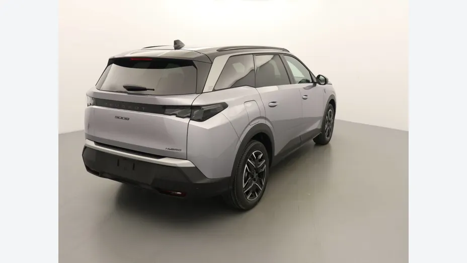PEUGEOT 5008 -