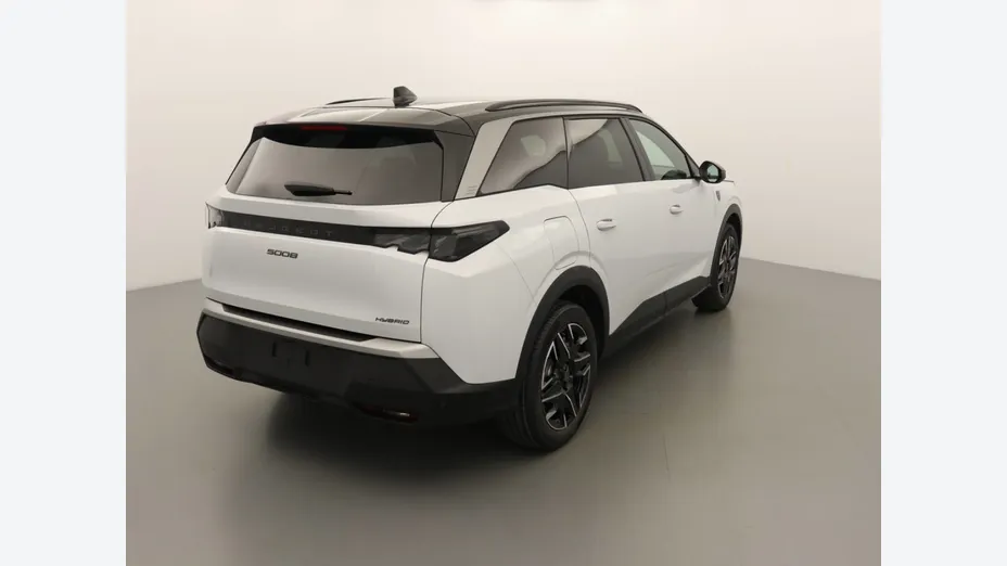 PEUGEOT 5008 -