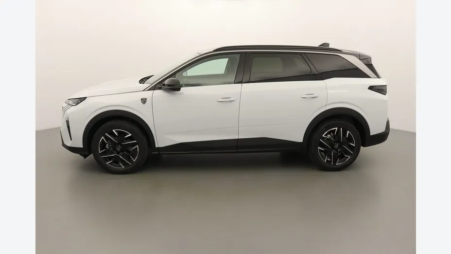PEUGEOT 5008 -