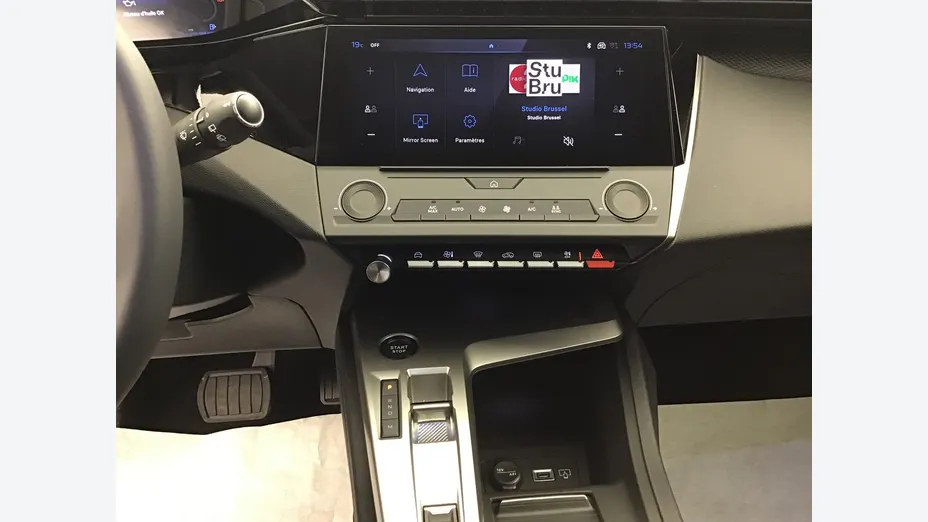 PEUGEOT 308 -