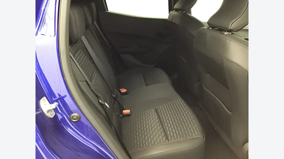 RENAULT Clio -