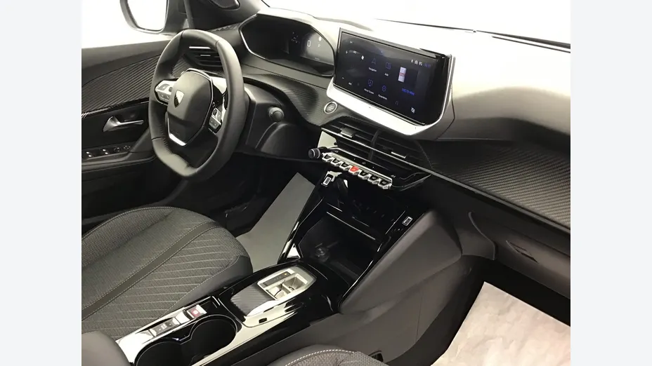 PEUGEOT 2008 -