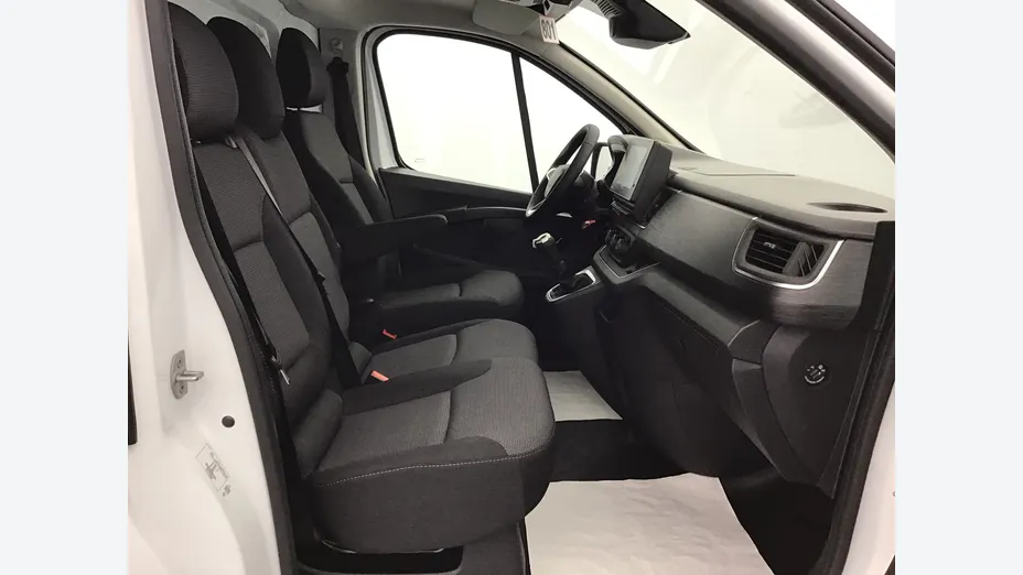 RENAULT Trafic -