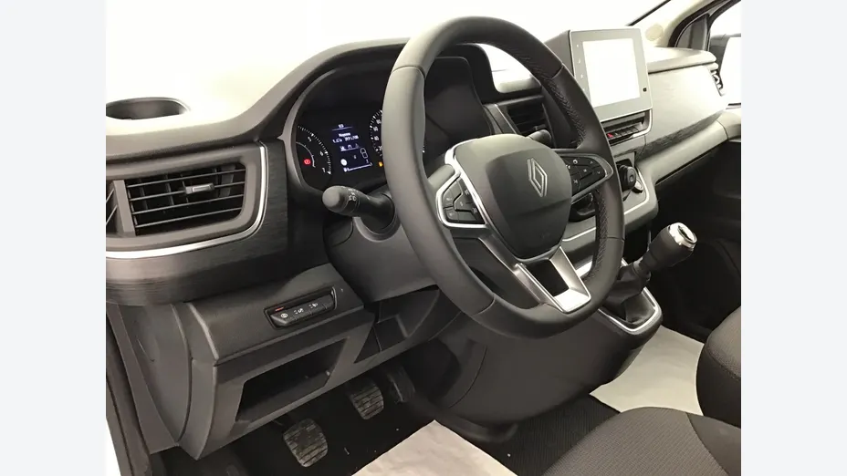 RENAULT Trafic -