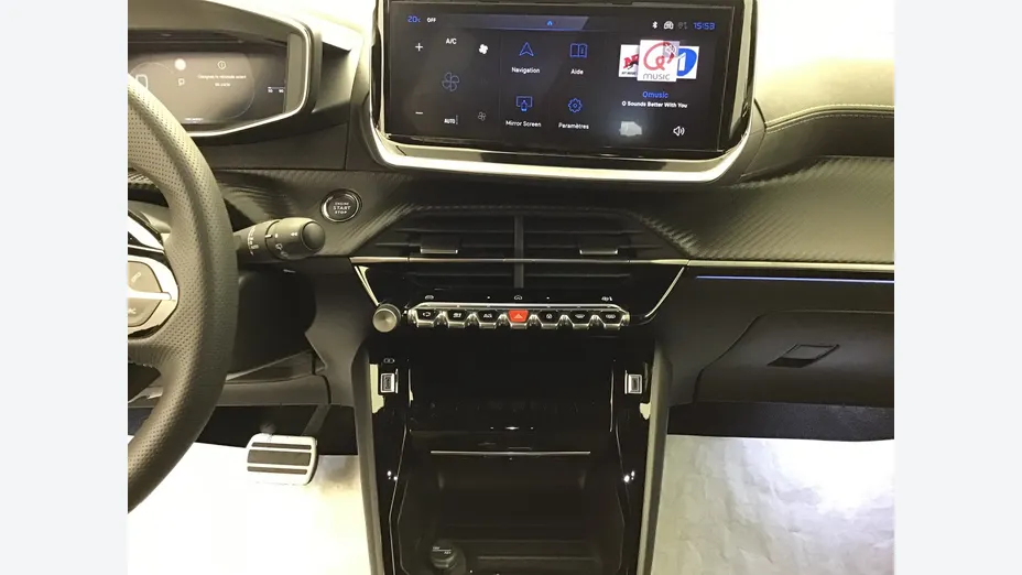 PEUGEOT 2008 -