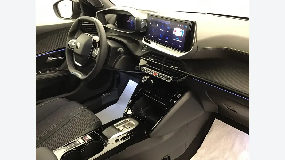 PEUGEOT 2008 -