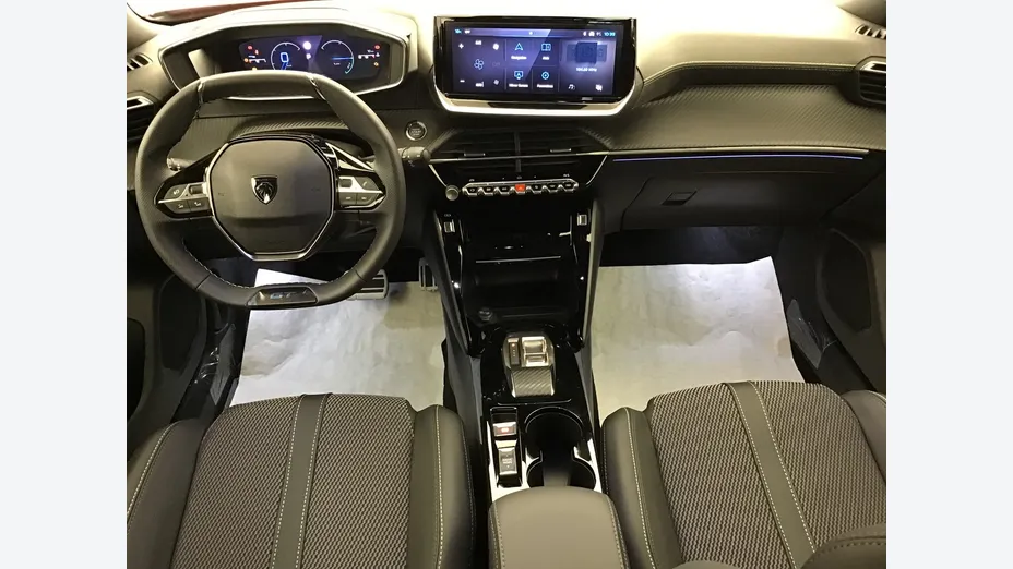 PEUGEOT 2008 -