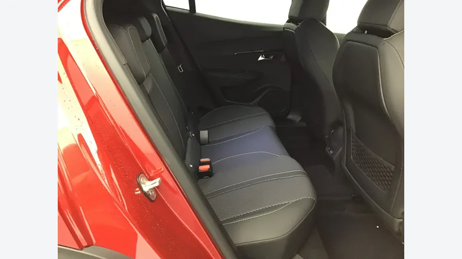 PEUGEOT 2008 -