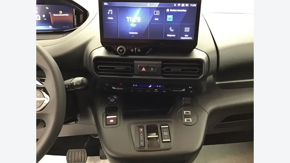 PEUGEOT Partner -