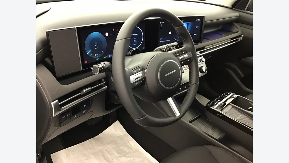 HYUNDAI Tucson -