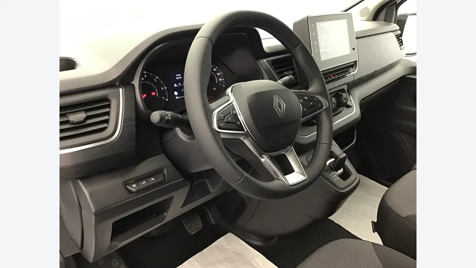 RENAULT Trafic -