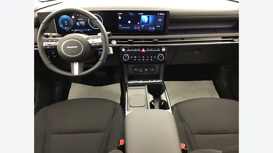 HYUNDAI Tucson -