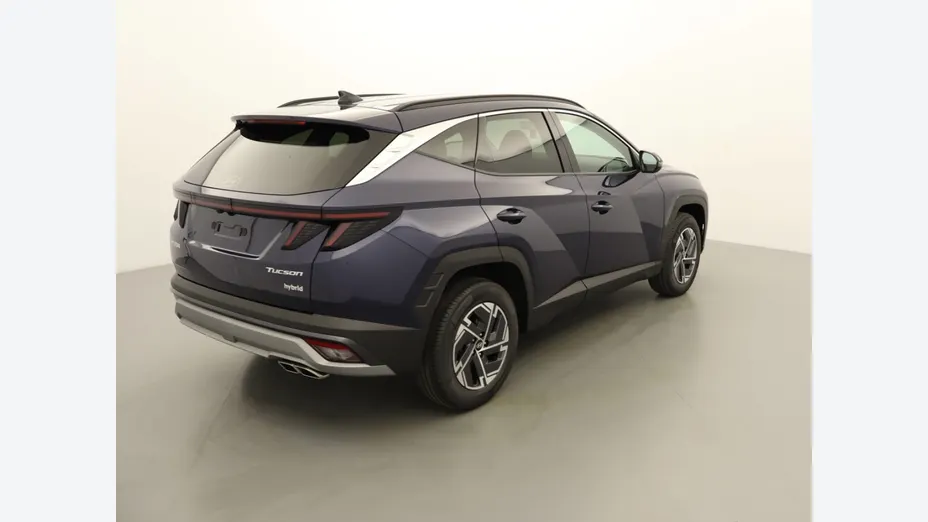 HYUNDAI Tucson -