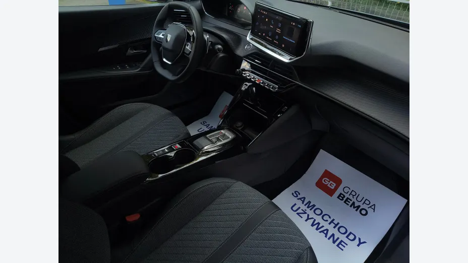 PEUGEOT 2008 2008 1.2 PureTech Allure S&S EAT8