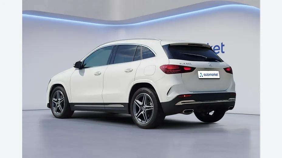 MERCEDES-BENZ GLA GLA 200 mHEV AMG Line 7G-DCT