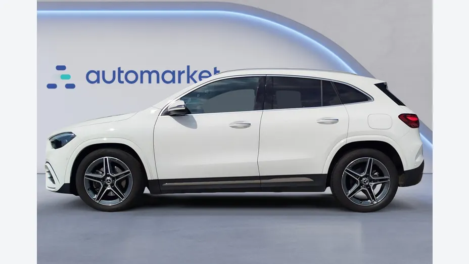 MERCEDES-BENZ GLA GLA 200 mHEV AMG Line 7G-DCT