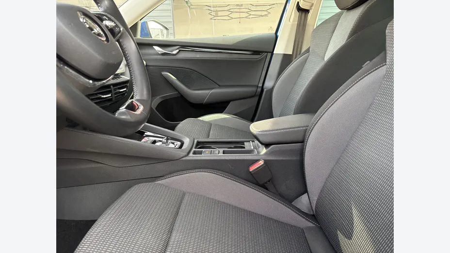 SKODA Octavia Octavia 2.0 TDI Ambition DSG