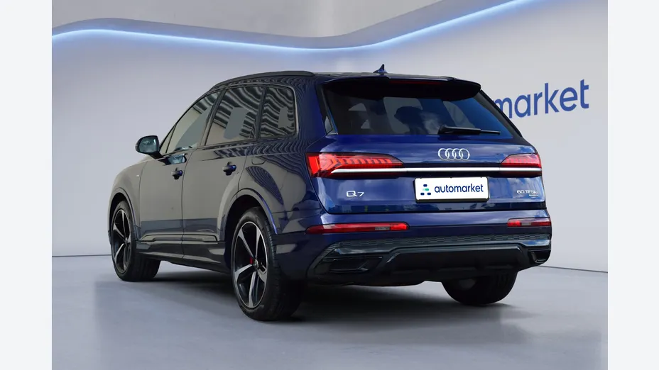 AUDI Q7 Q7 60 TFSI e Quattro S Line Tiptr.