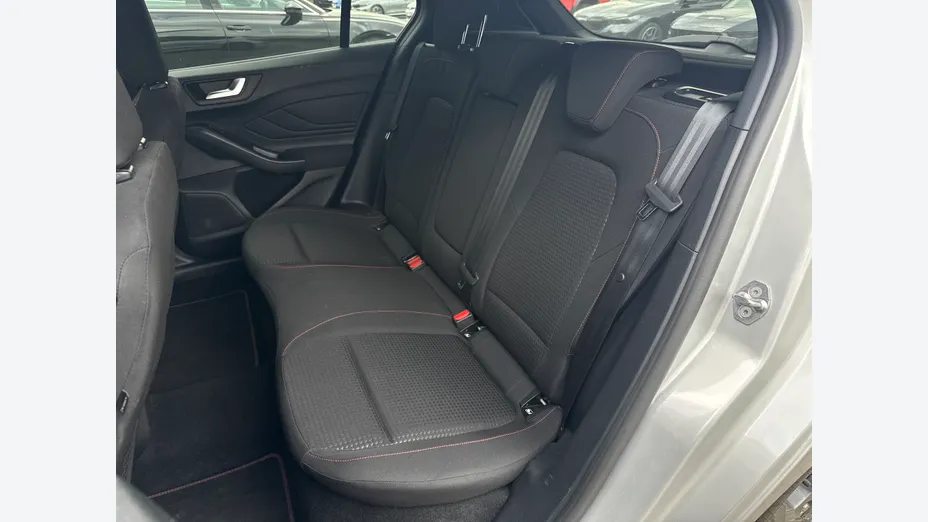 FORD Focus Focus 1.0 EcoBoost mHEV ST-Line X aut