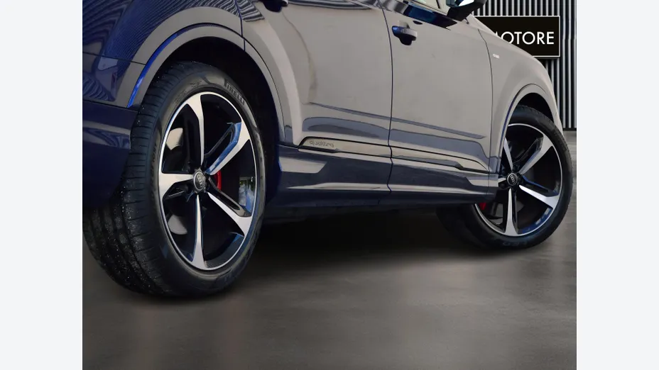 AUDI Q7 Q7 60 TFSI e Quattro S Line Tiptr.