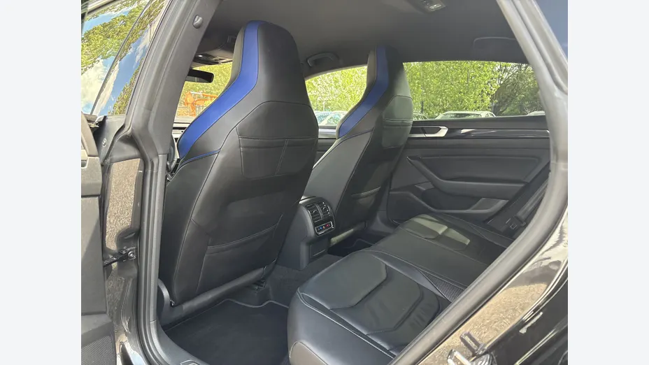 VOLKSWAGEN Arteon Arteon 2.0 TSI 4Motion R DSG