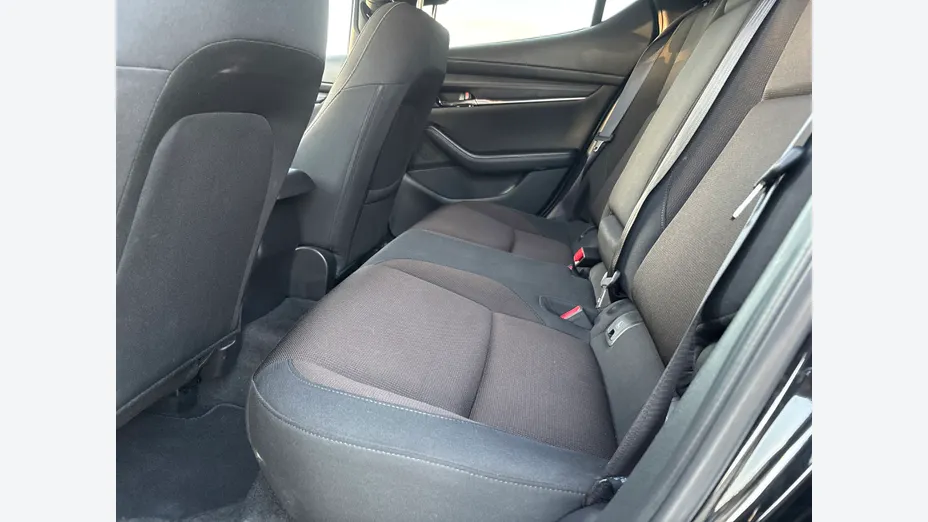 MAZDA 3 3 2.0 mHEV Kanjo aut