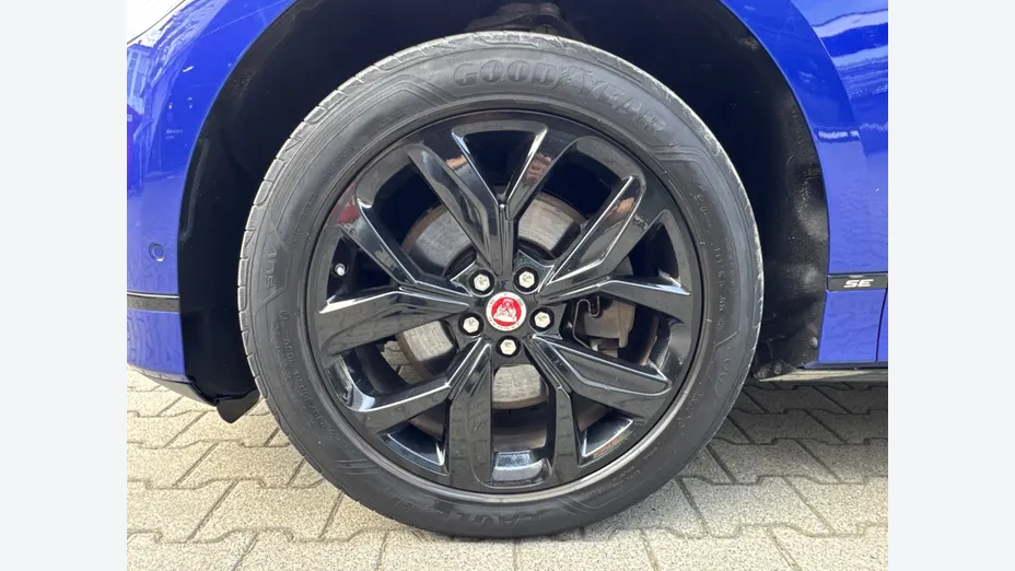 JAGUAR I-Pace I-Pace EV400 AWD SE