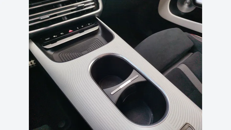 MERCEDES-BENZ CLA CLA 180 mHEV AMG Line 7G-DCT