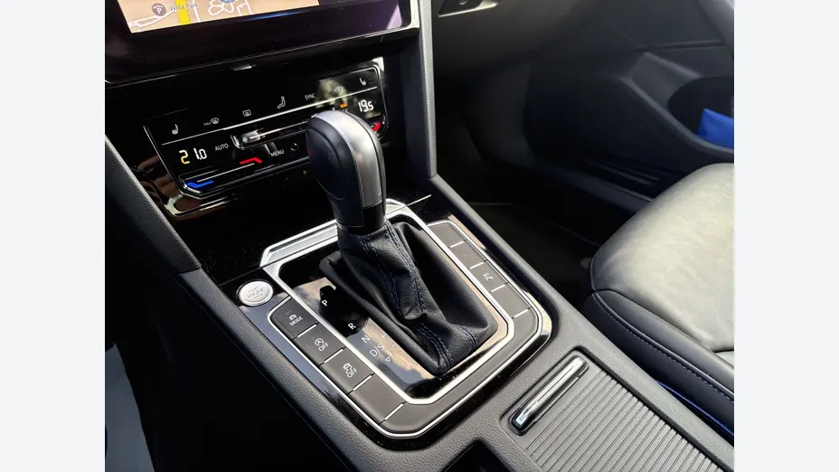 VOLKSWAGEN Arteon Arteon 2.0 TSI 4Motion R DSG