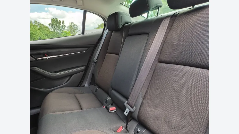 MAZDA 3 3 2.0 mHEV Kanjo aut