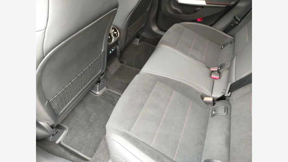 MERCEDES-BENZ CLA CLA 180 mHEV AMG Line 7G-DCT