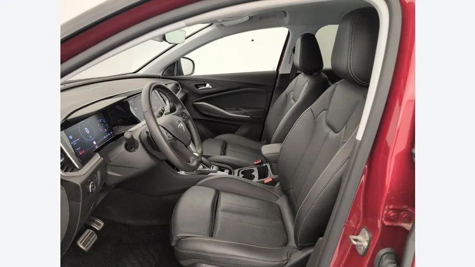 OPEL Grandland -