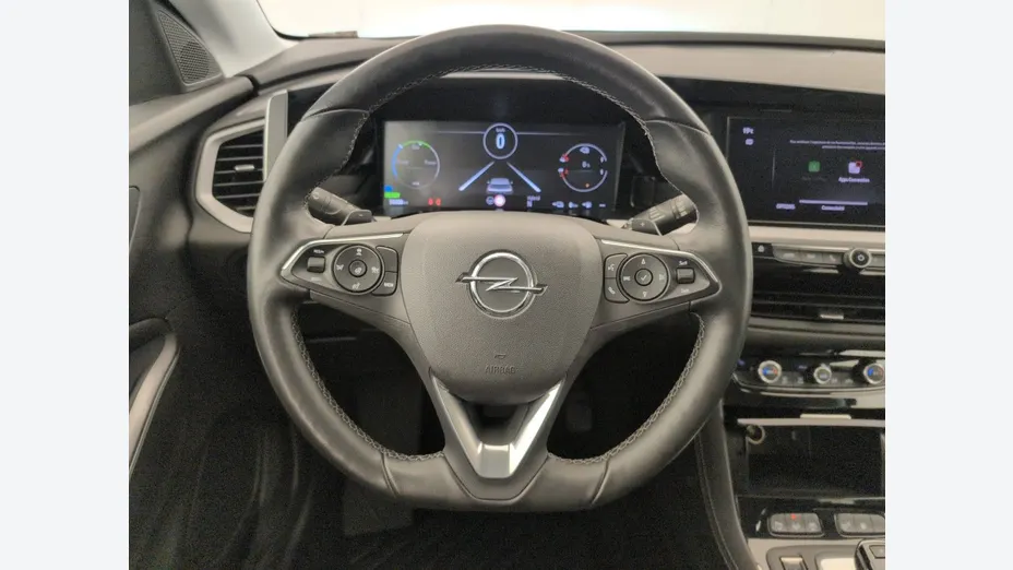 OPEL Grandland -