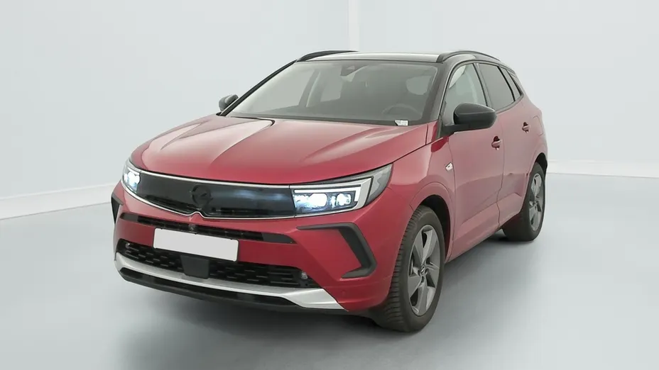 OPEL Grandland -