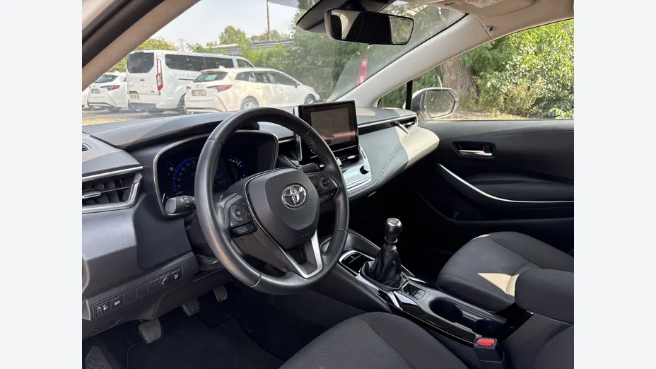 TOYOTA Corolla Corolla 1.5 Comfort