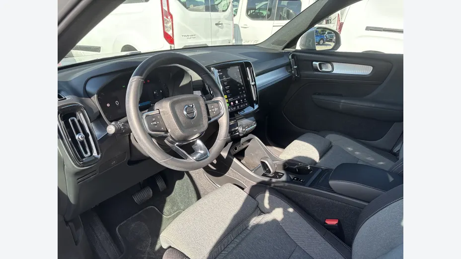 VOLVO XC40 XC40 B3 Core aut